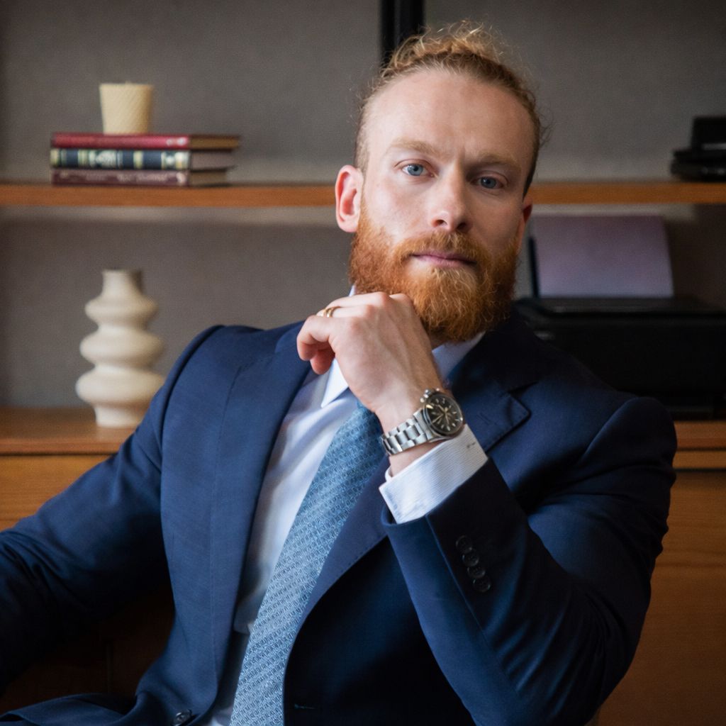 Dr. Stevan Stabelin - Médico Especialista em Emagrecimento